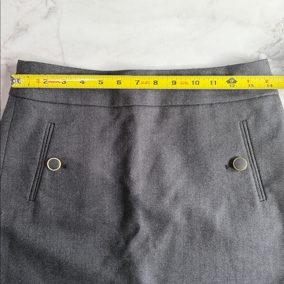 Ann Taylor LOFT Mini Pencil Skirt Gray Gold Button Detail Petite Office Workwear - Picture 12 of 13